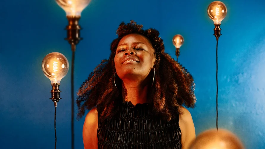 Selma Uamusse (Maputo, 1981), Eñe