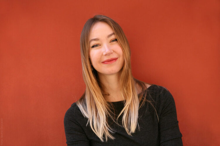 Margaryta-Yakovenko-Periodista-escritora-especialista-en-periodismo-internacional-YANMAG-1024×682 Margaryta Yakovenko (Tokmak, Ucrania), Festival Eñe